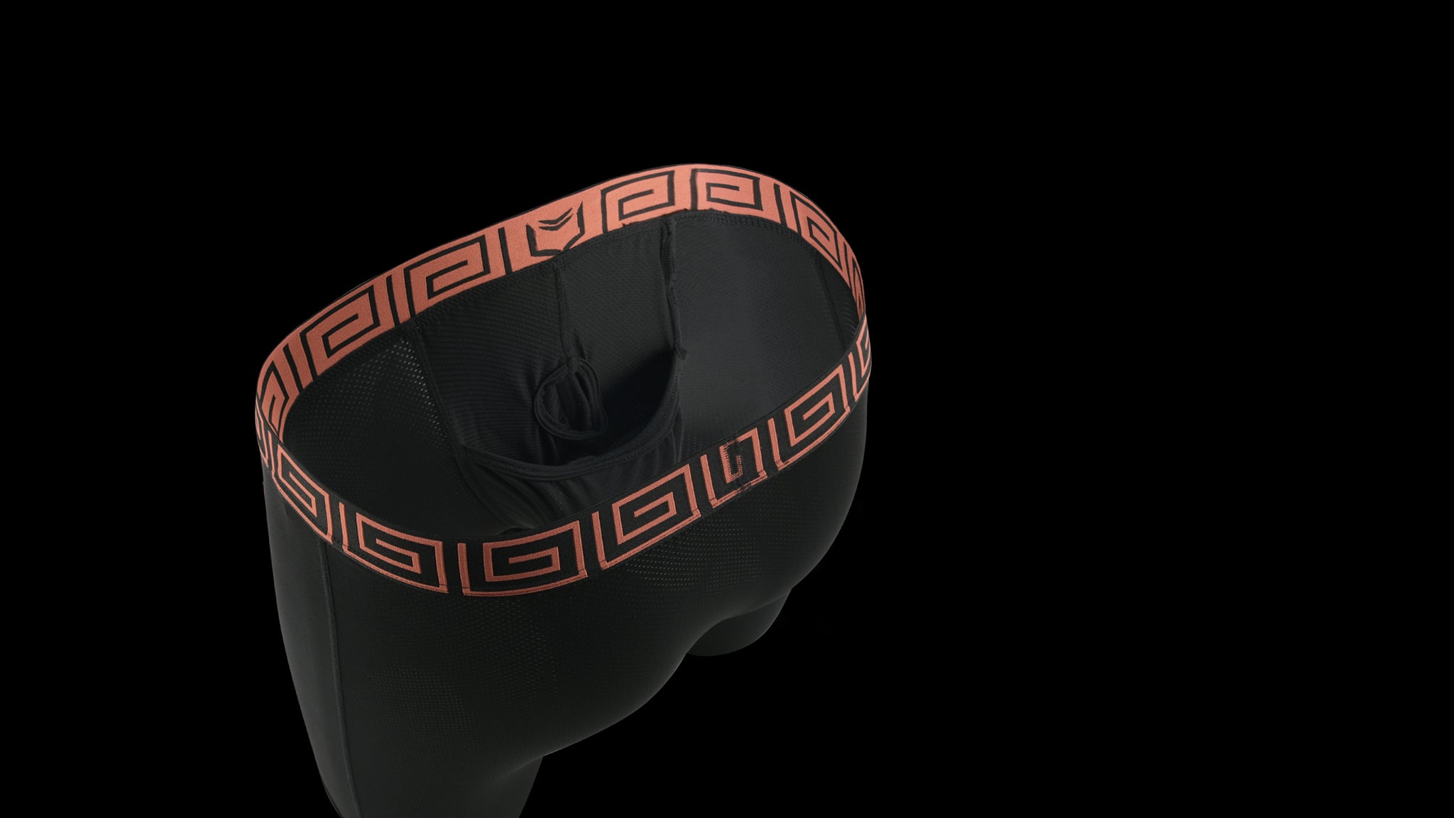 files/rose-mesh-v-pouch-shot-hero.jpg