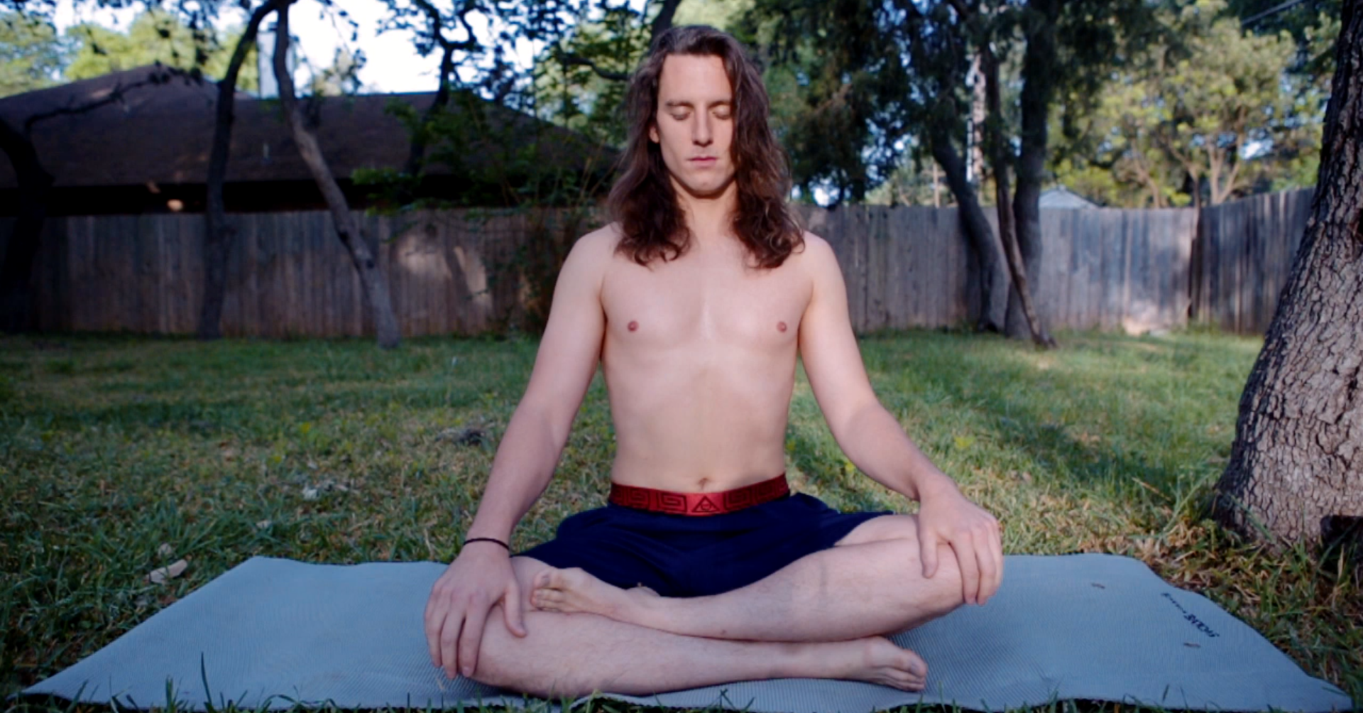 Kundalini Yoga Morning Set to Warm Up the Spine | SHEATH HEALTH